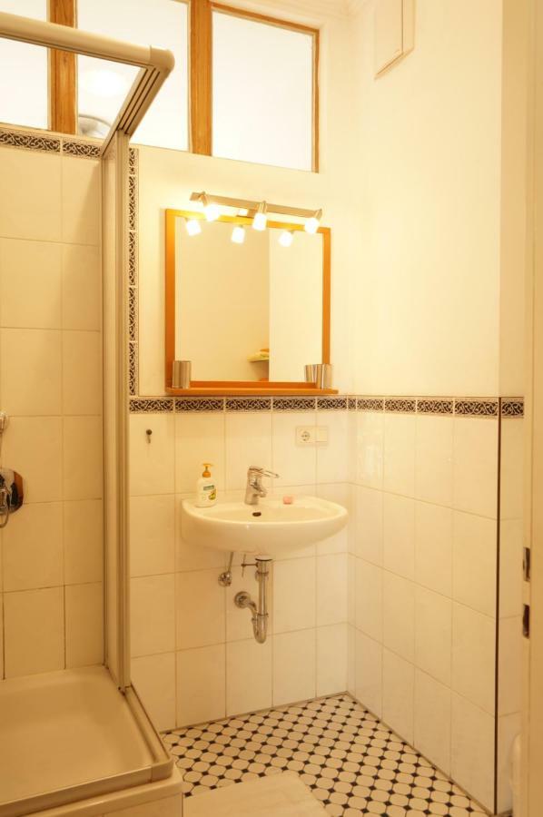 Eigenart Appartement Берлин Экстерьер фото