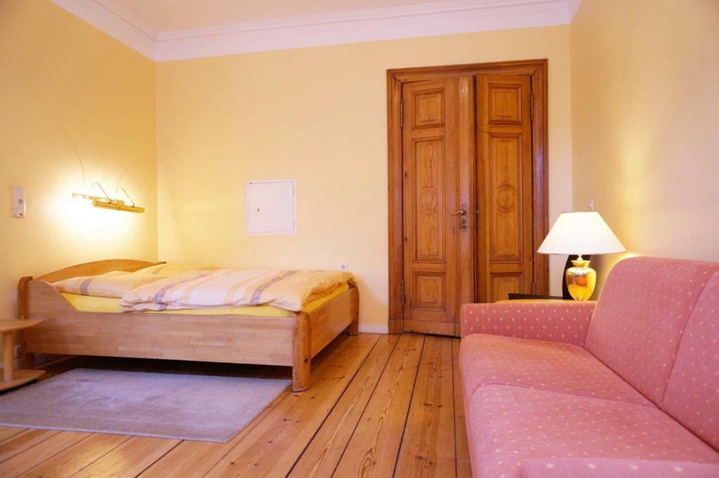 Eigenart Appartement Берлин Экстерьер фото