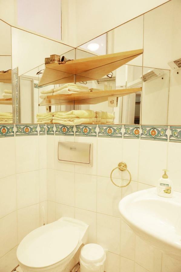 Eigenart Appartement Берлин Экстерьер фото